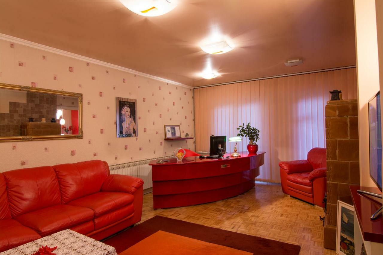 Accommodation Zara Vukovar Exterior foto